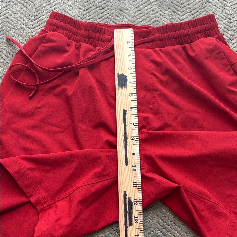 Lululemon Men’s Red Athletic Shorts Size Small Men's Red Casual Shorts - Picture 11 of 11